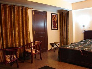 Hotel Emerald Heights Mussoorie Exterior photo