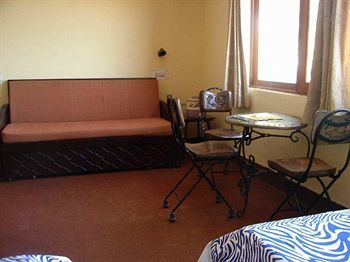 Hotel Emerald Heights Mussoorie Exterior photo