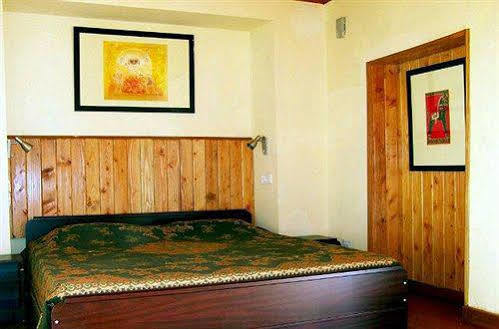 Hotel Emerald Heights Mussoorie Exterior photo
